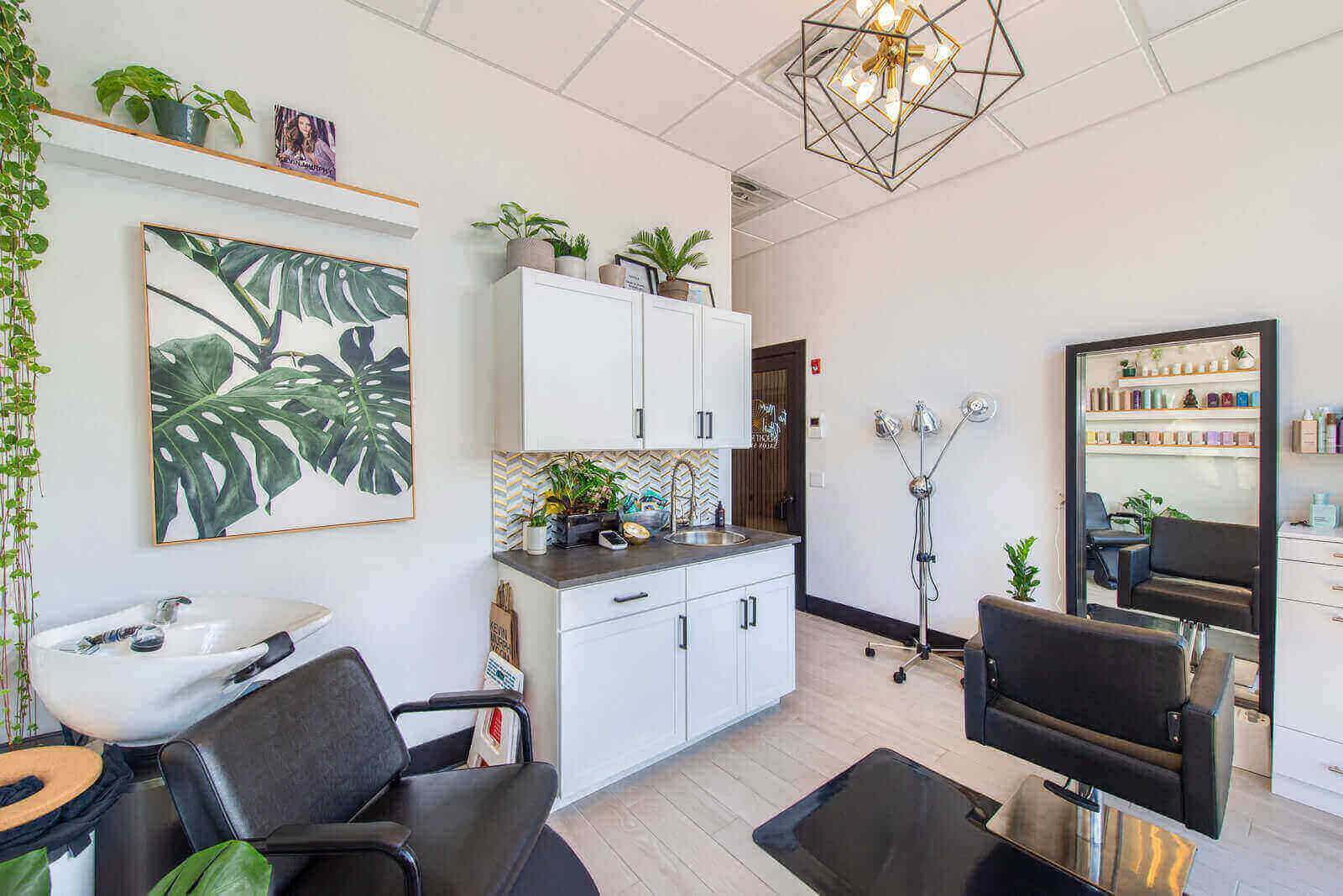 Strand Salon Studios